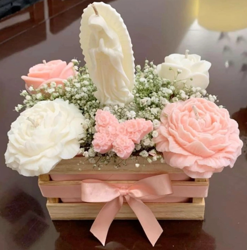 Virgen Arreglo Completo